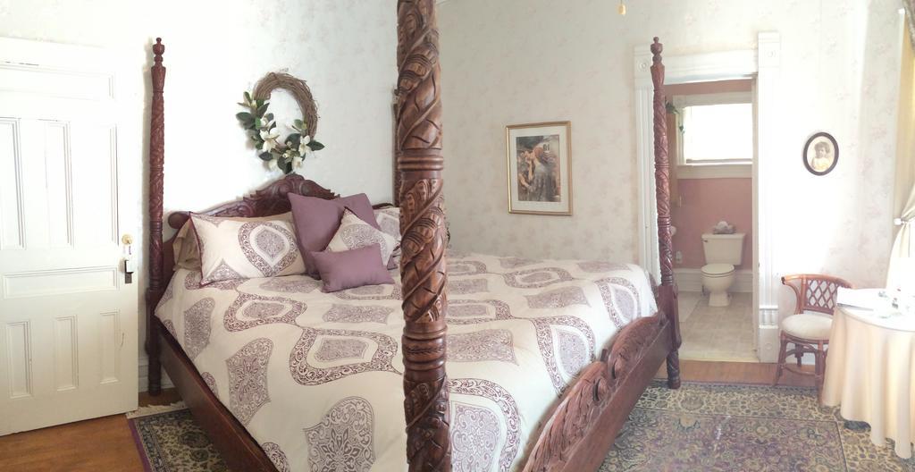 Grand Avenue Bed And Breakfast Картагена Стая снимка