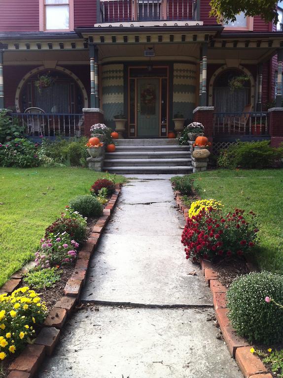 Grand Avenue Bed And Breakfast Картагена Екстериор снимка