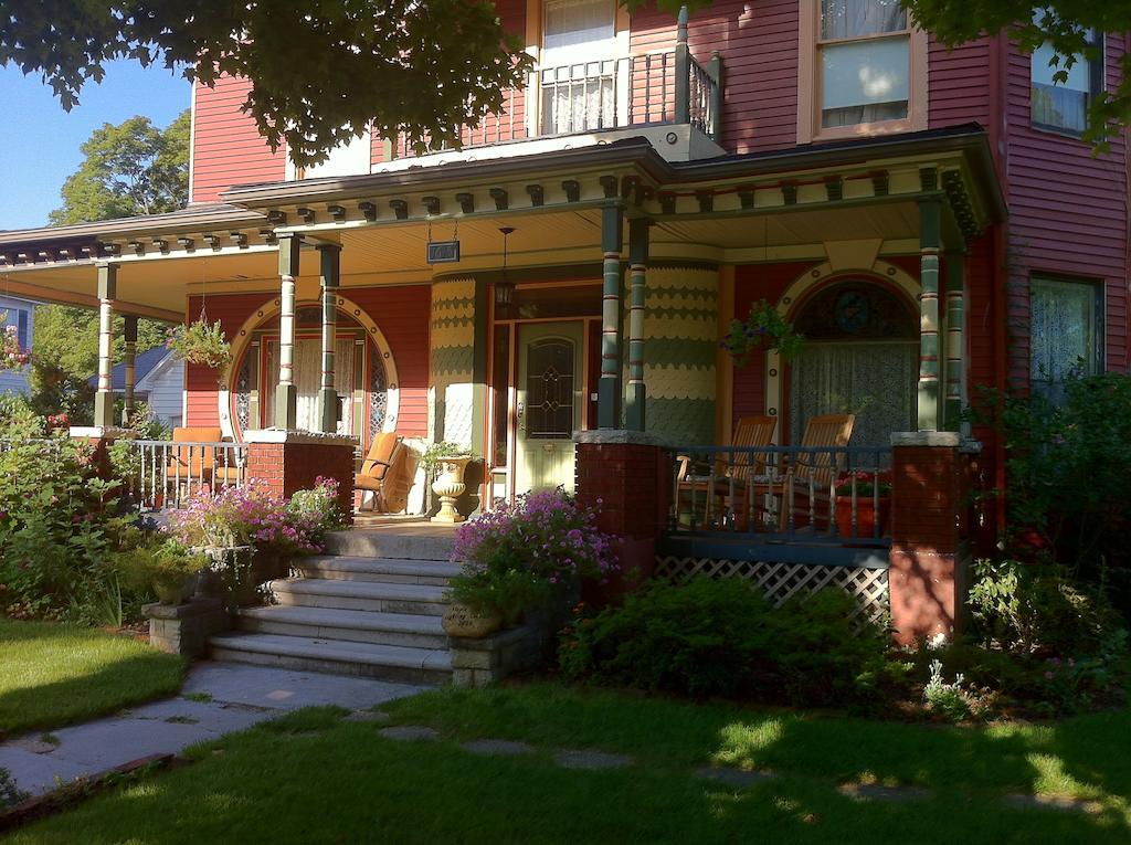 Grand Avenue Bed And Breakfast Картагена Екстериор снимка