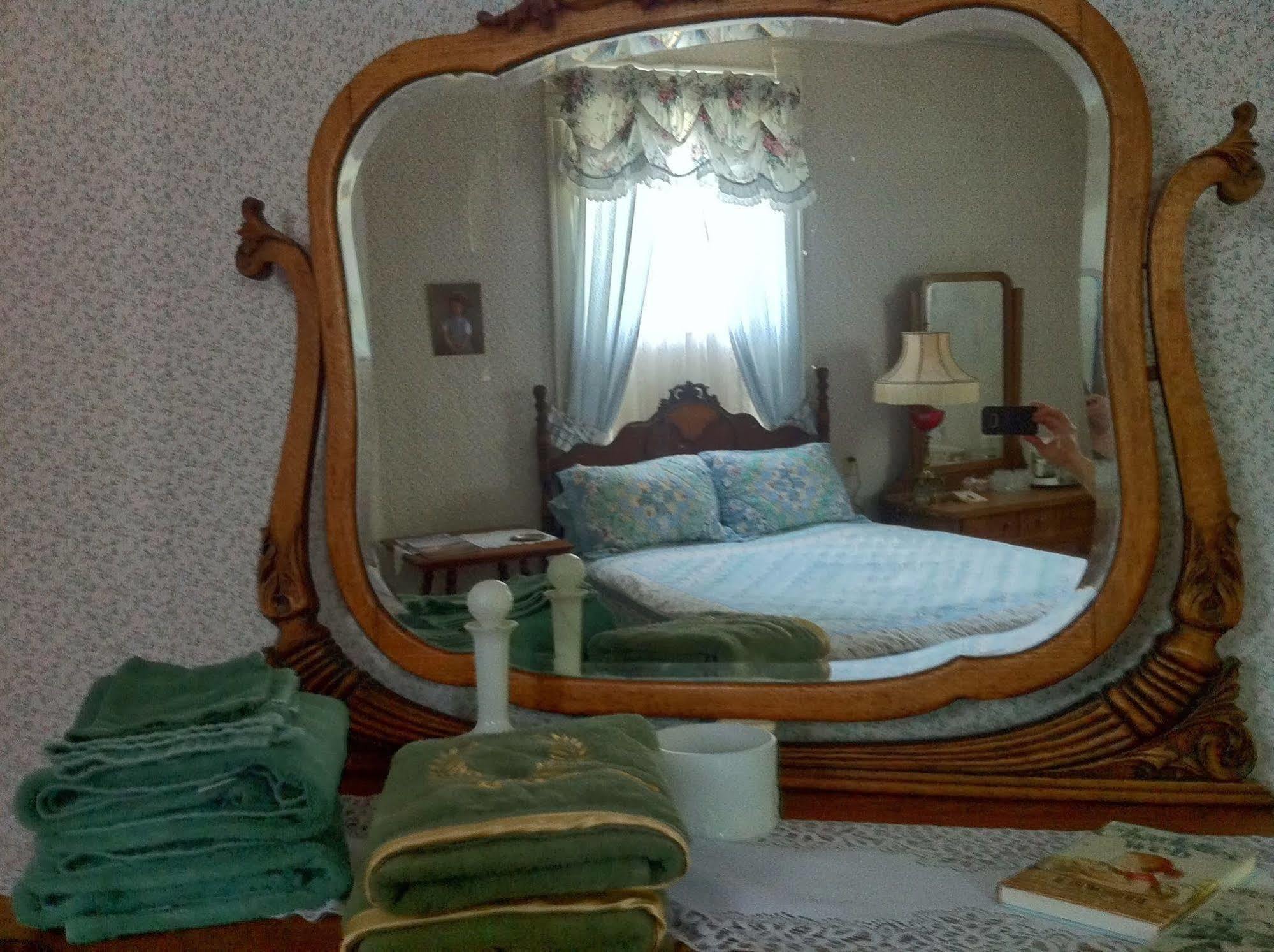 Grand Avenue Bed And Breakfast Картагена Екстериор снимка